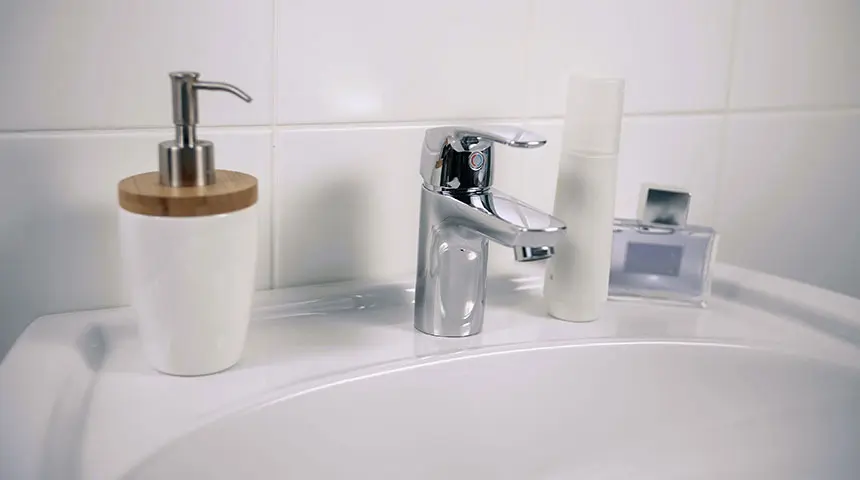 Video: Rengøring af håndvaskarmatur, 